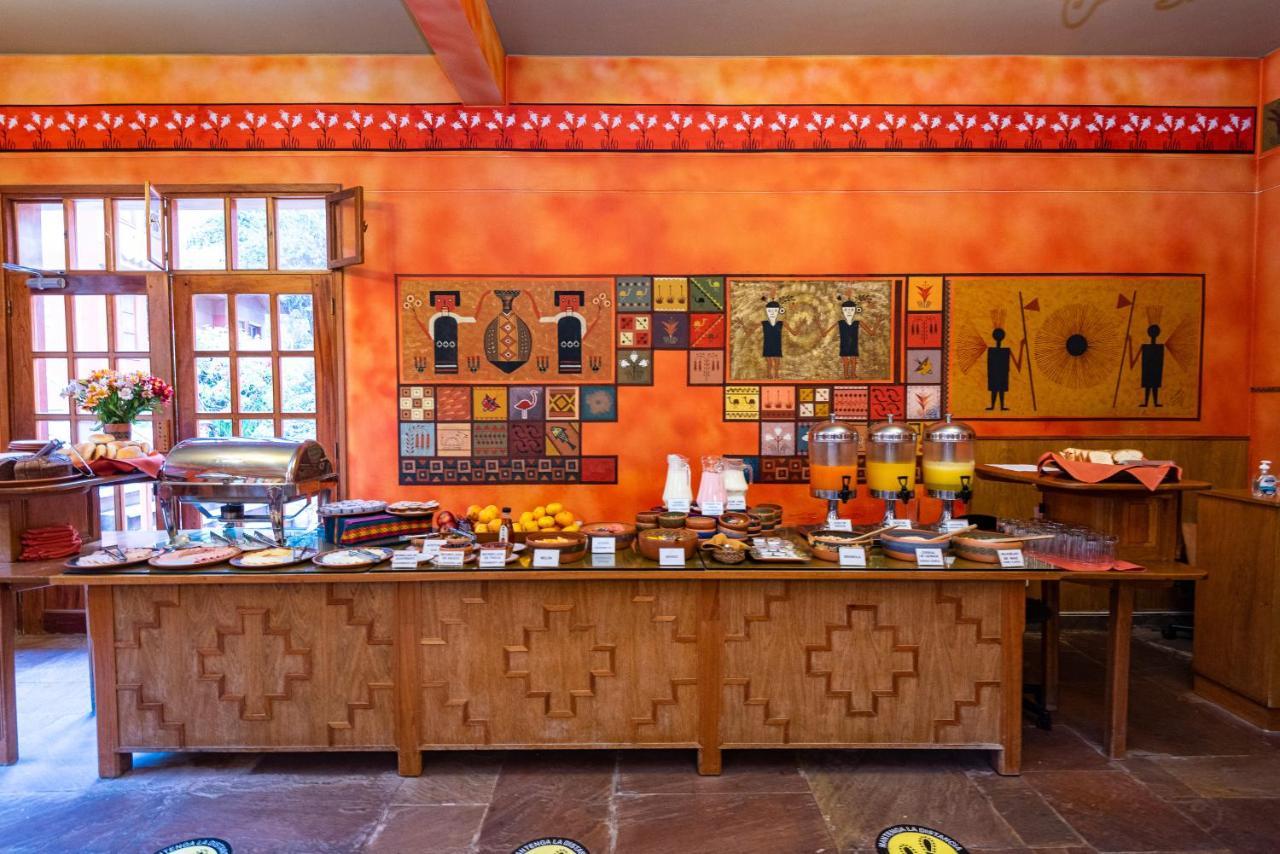 Hotel Pakaritampu Ollantaytambo Buitenkant foto