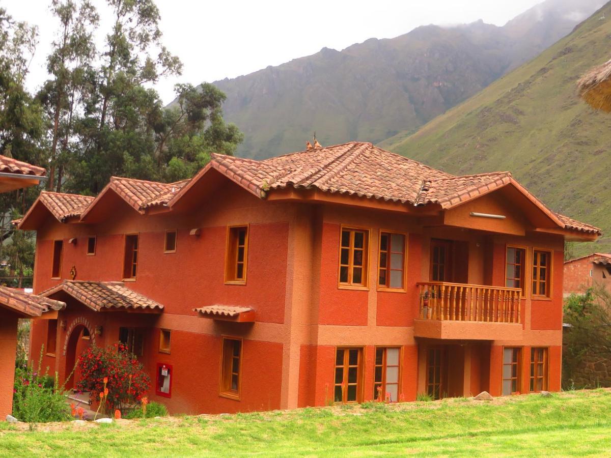 Hotel Pakaritampu Ollantaytambo Buitenkant foto